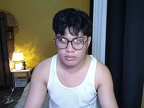 Lowel Smith online show from 09-26-25, 01:07