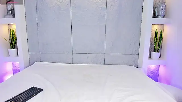 LovelyEyesx online show from 03-24-26, 05:02