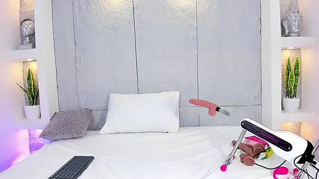 LovelyEyesx online show from 03-13-26, 05:07