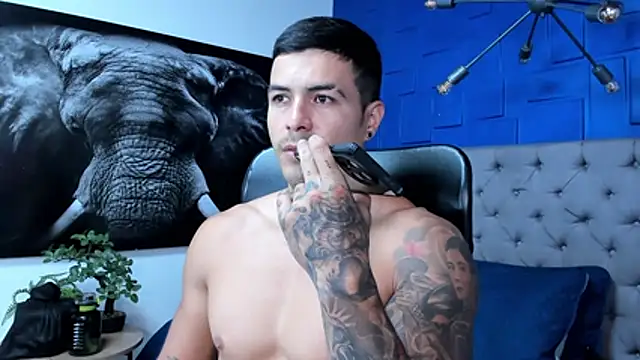 andres-clark92 online show from 02-05-26, 04:36