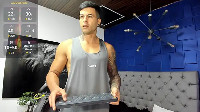 andres-clark92 online show from 04-10-26, 01:29