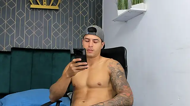 andres-clark92 online show from 06-26-26, 06:36