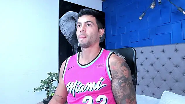 andres-clark92 online show from 11-07-25, 05:50