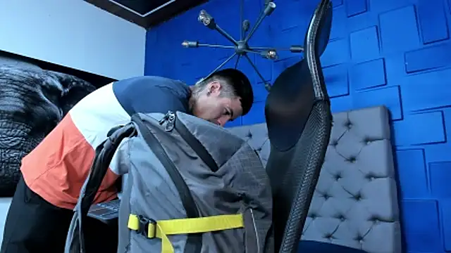 andres-clark92 online show from 02-06-26, 04:03