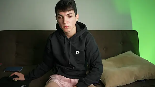 MattyandAiden online show from 02-18-26, 05:09