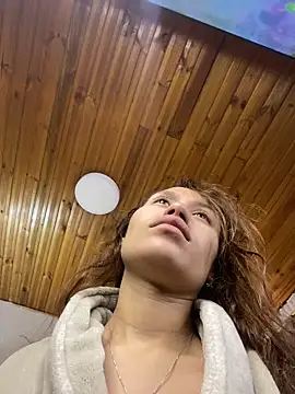 juliana-mancini online show from 04-15-26, 10:21