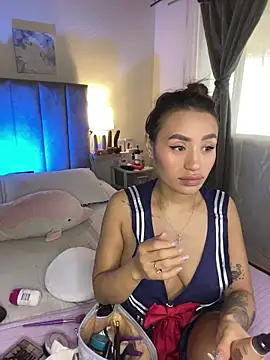 juliana-mancini online show from 03-13-26, 02:11