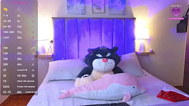 juliana-mancini online show from 12-16-25, 05:06