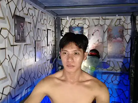 darryl hugecok online show from 12-05-25, 02:43