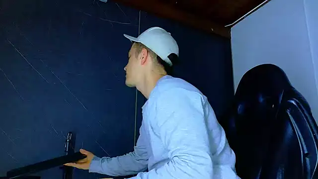 ALANNFERRER online show from 02-23-26, 10:16