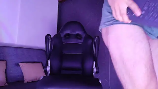 ALANNFERRER online show from 01-06-26, 11:03