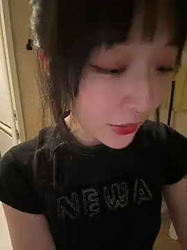 Etherealcat33 online show from 05-18-26, 07:57