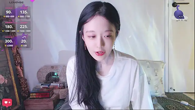 Snapshot of Etherealcat33 chatting on 09-18-25, 12:41 Etherealcat33 online show from 09-18-25, 12:41