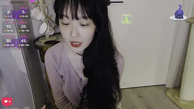 Snapshot of Etherealcat33 chatting on 03-22-26, 05:14 Etherealcat33 online show from 03-22-26, 05:14