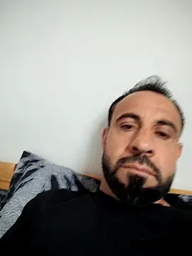 Snapshot of mykelem chatting on 05-17-26, 05:13 mykelem online show from 05-17-26, 05:13