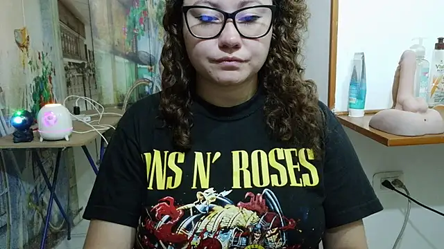 greeneyes nurse online show from 04-22-26, 02:18