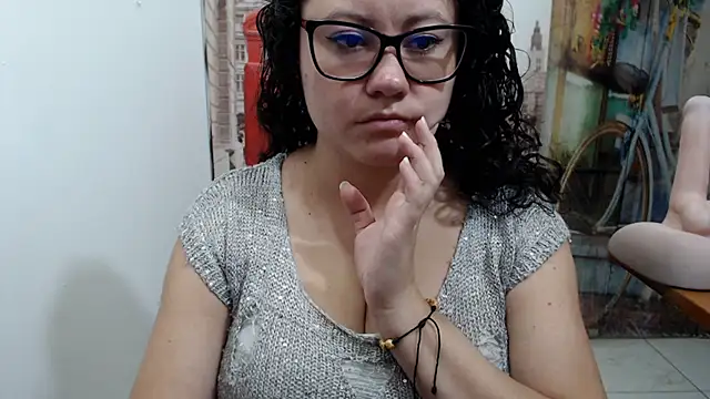 greeneyes nurse online show from 09-19-25, 03:21