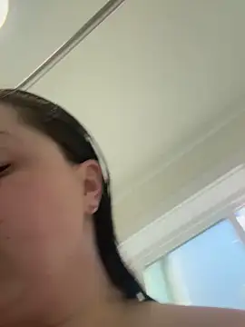 mommyxxmilkerxx online show from 04-29-26, 05:30