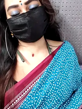 Snapshot of Cutie_nila26 chatting on 10-06-25, 06:03 Cutie nila26 online show from 10-06-25, 06:03