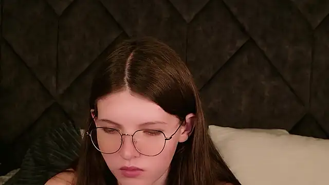 Gaby Essen online show from 01-11-26, 08:38