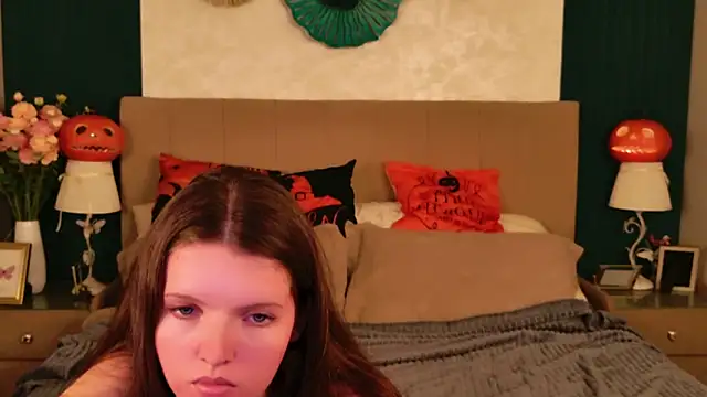 Gaby Essen online show from 10-30-25, 08:28