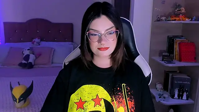 OphelianaRose33 online show from 01-11-26, 08:38