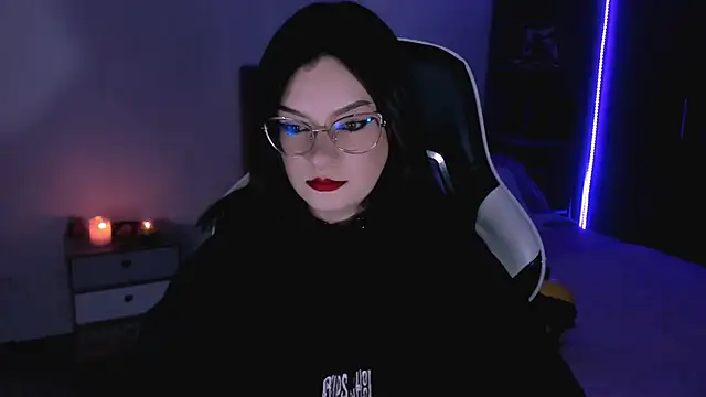 OphelianaRose33 online show from 09-14-25, 10:32