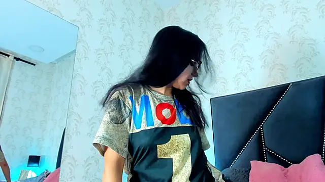 white leti online show from 11-08-25, 10:35