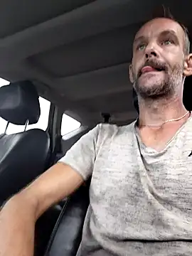 Hungwell1515 online show from 10-10-25, 12:17