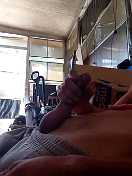 Hungwell1515 online show from 03-26-26, 03:10