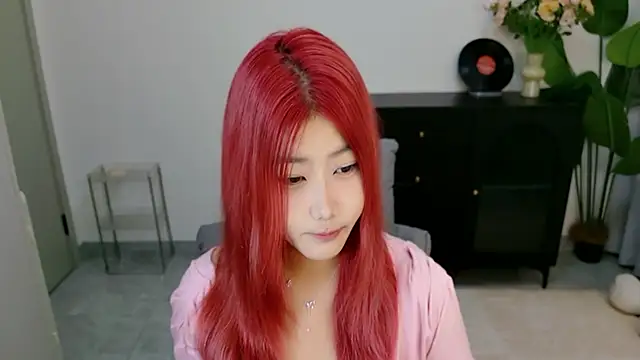 Snapshot of xiaouli chatting on 09-16-25, 01:50 xiaouli online show from 09-16-25, 01:50