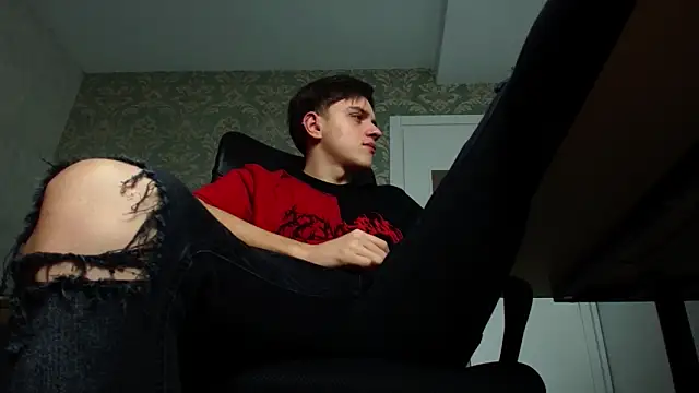 FelixStarkk online show from 11-13-25, 05:22