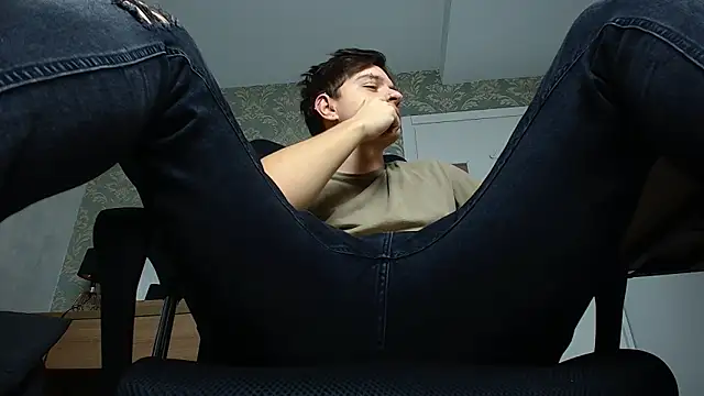 FelixStarkk online show from 09-26-25, 04:30