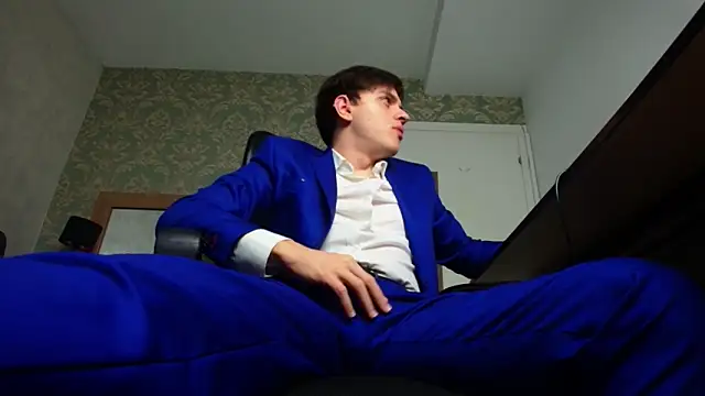 FelixStarkk online show from 10-13-25, 04:36