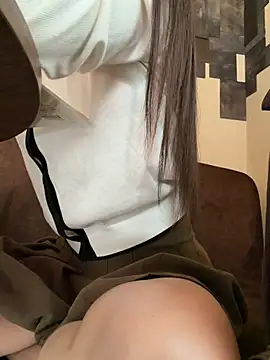 Linh 2004 online show from 02-13-26, 02:00