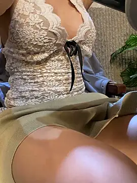 Linh 2004 online show from 04-02-26, 04:57