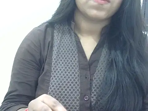 Snapshot of LIYO_ chatting on 06-28-26, 06:52 LIYO online show from 06-28-26, 06:52