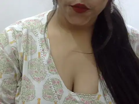 Snapshot of LIYO_ chatting on 07-22-26, 08:49 LIYO online show from 07-22-26, 08:49