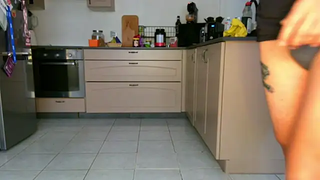 BRIANSILK77 online show from 10-21-25, 08:03