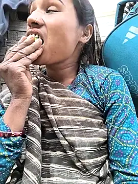 Hot raaani online show from 12-16-25, 10:30