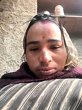 Hot raaani online show from 01-11-26, 02:29