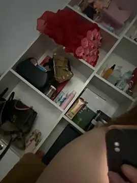 -Linaa- online show from 09-10-25, 01:10