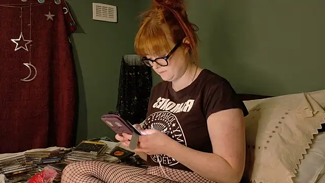 Snapshot of BettyBonvoy chatting on 05-17-26, 07:14 BettyBonvoy online show from 05-17-26, 07:14