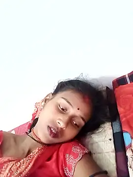 Snapshot of Saniye-143 chatting on 11-19-25, 12:05 Saniye-143 online show from 11-19-25, 12:05