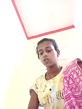 Snapshot of Saniye-143 chatting on 09-24-25, 04:41 Saniye-143 online show from 09-24-25, 04:41
