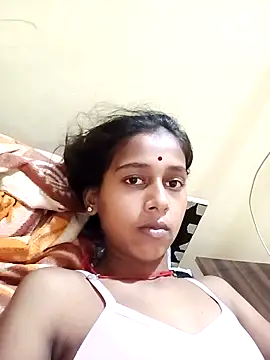 Snapshot of Saniye-143 chatting on 09-28-25, 03:41 Saniye-143 online show from 09-28-25, 03:41