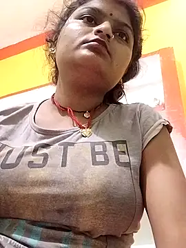 Snapshot of Hot_mirchjii chatting on 09-12-25, 03:39 Hot mirchjii online show from 09-12-25, 03:39