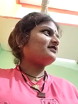 Snapshot of Hot_mirchjii chatting on 10-12-25, 03:35 Hot mirchjii online show from 10-12-25, 03:35