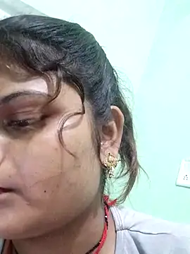 Snapshot of Hot_mirchjii chatting on 09-10-25, 01:32 Hot mirchjii online show from 09-10-25, 01:32