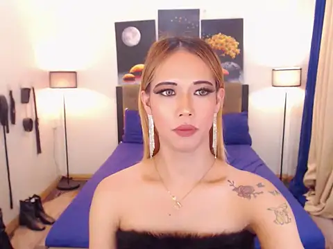 PreciousAmore online show from 12-18-25, 03:00